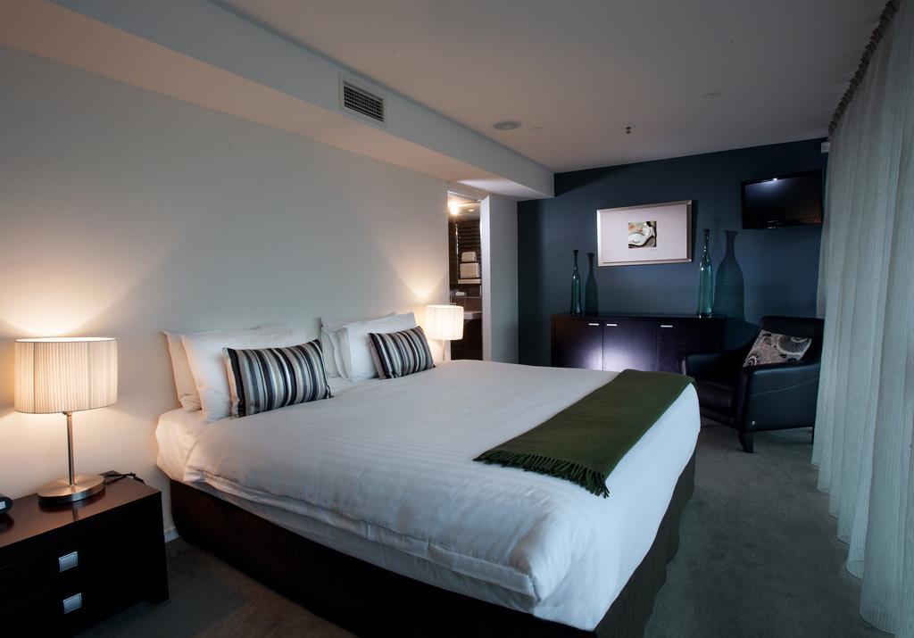 Sullivans Cove Apartments Hobart Exterior foto A bedroom at the hotel